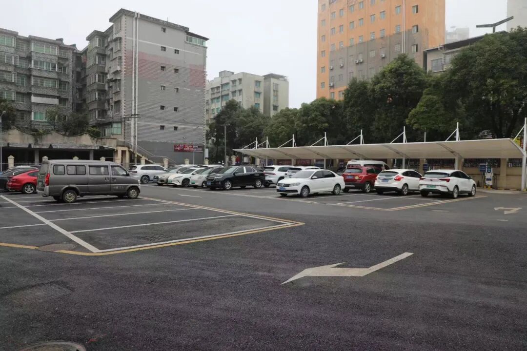 圖為：增加停車位