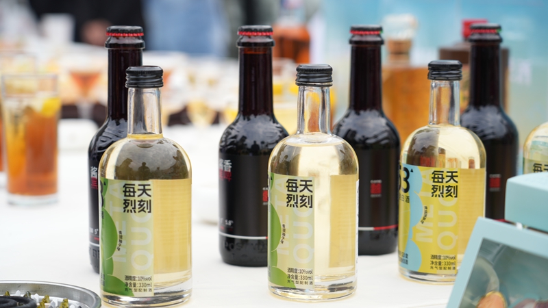 新產品展示。