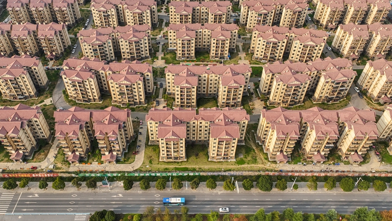 柏楊林街道易地扶貧搬遷安置點 陳曦 攝.jpg