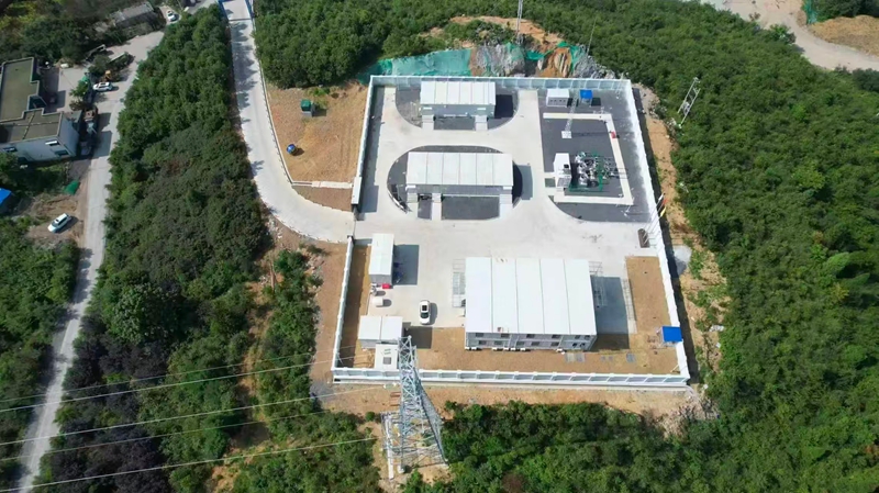 后山光伏項目部 王方 攝.jpg